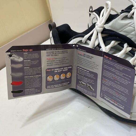 NEW WITH TAGS SKECHER SHAPE UPS IN WHITE LEATHER - Picture 3 of 11